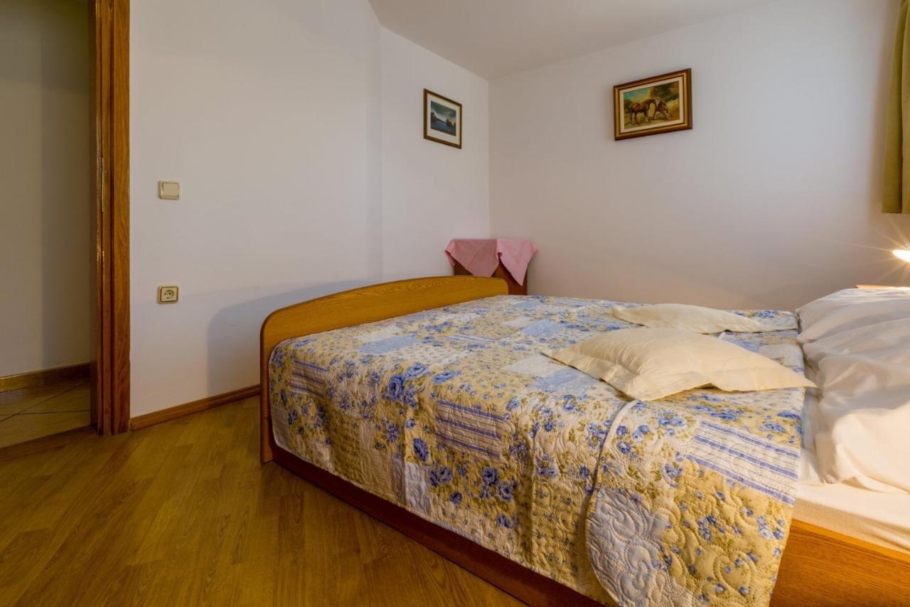 Apartamento Mali Marino Selce Exterior foto