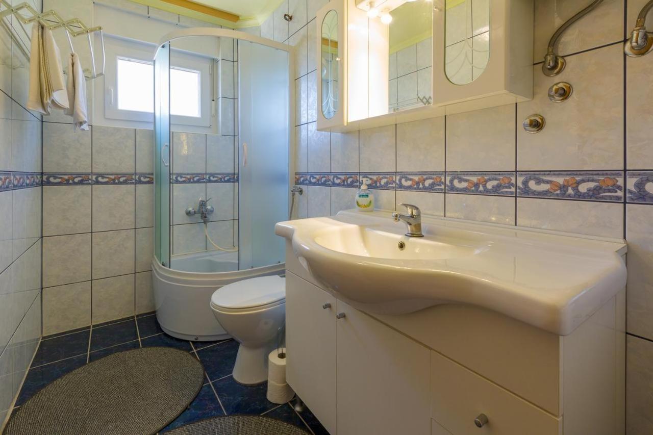 Apartamento Mali Marino Selce Habitación foto
